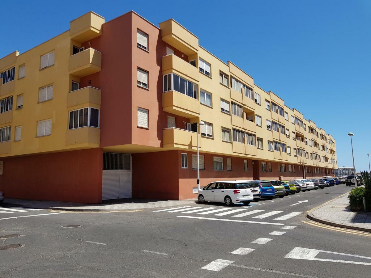 Alquilaencanarias El Medano Mirazul Plaza Roja ภายนอก รูปภาพ